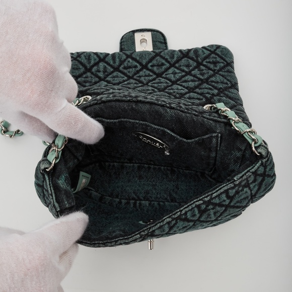 CHANEL DENIM QUILTED SMALL DENIMPRESSION FLAP BLUE - Picture 5 of 9